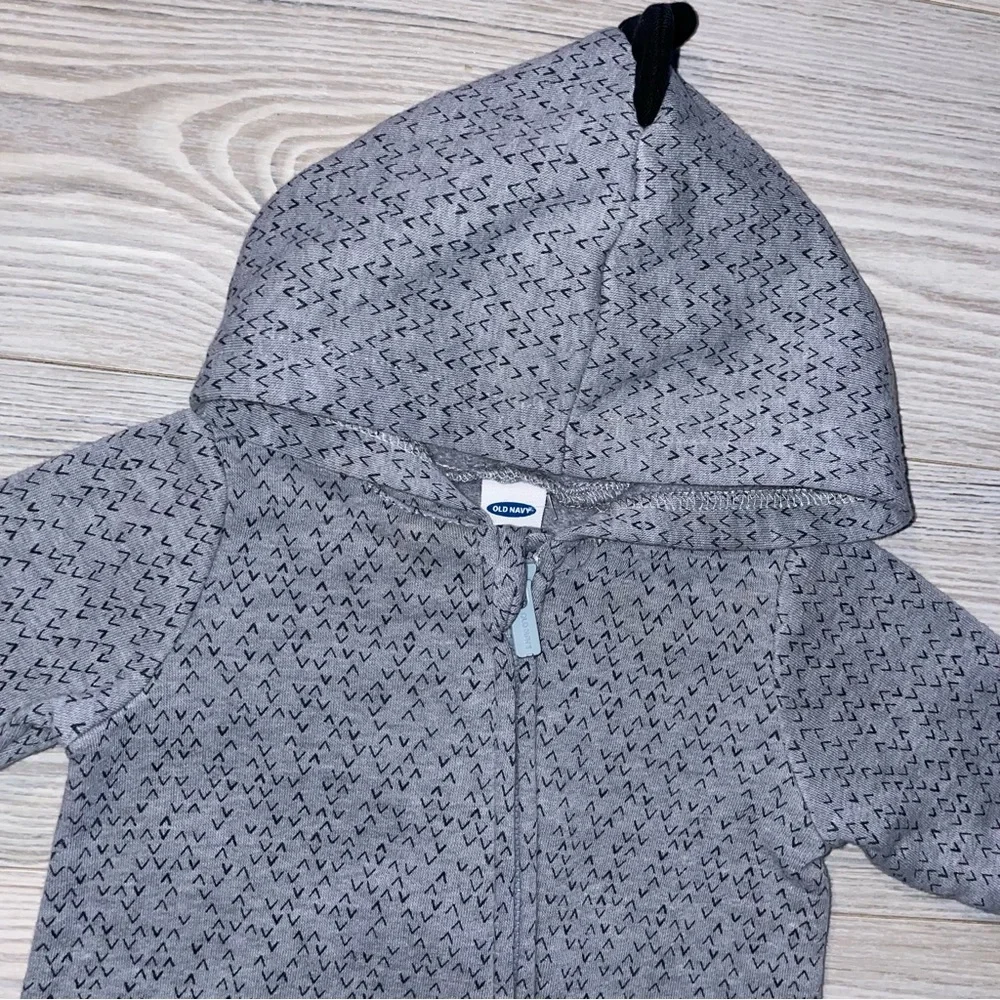 Old Navy Baby Boy 1 Pc Outfit Size 0–3 Months